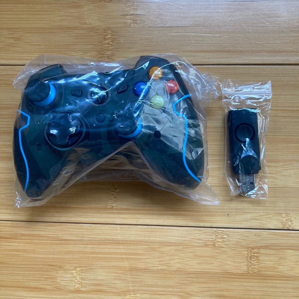 PS3 wireless game controller - Picture 4 of 7
